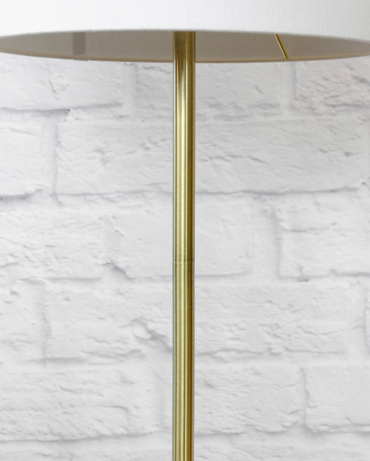 Lou Floor Lamp