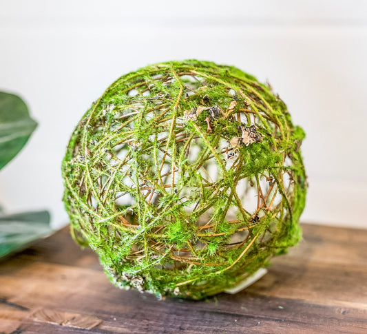 Moss-Wrapped Twig Orb