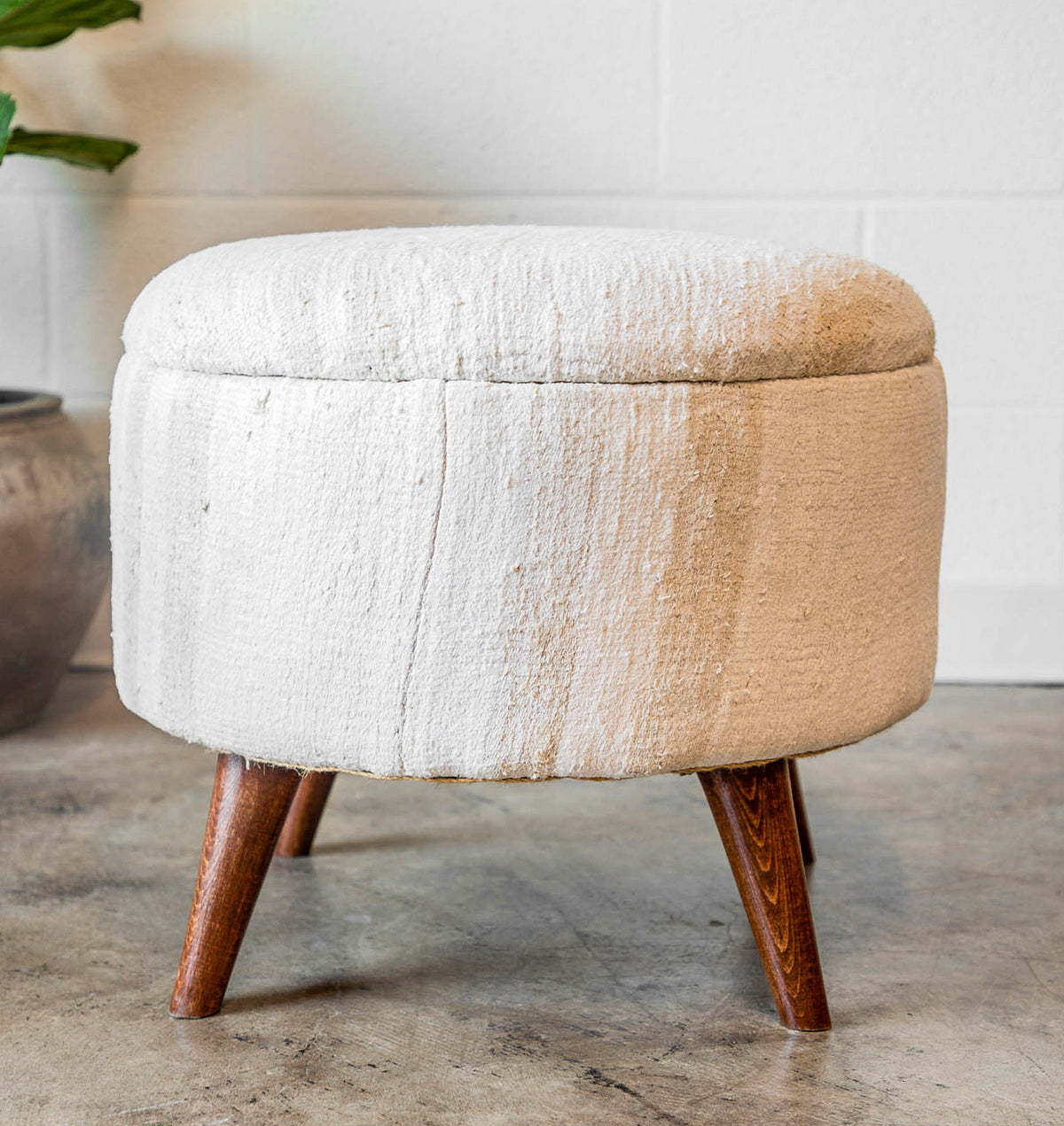Sofie Kilim Ottoman