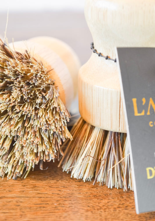 L'AVANT Natural Wood Dish Scrubber