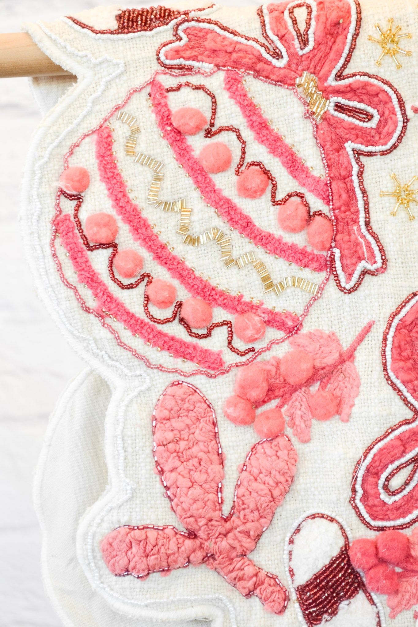 Holiday Cheer Table Runner