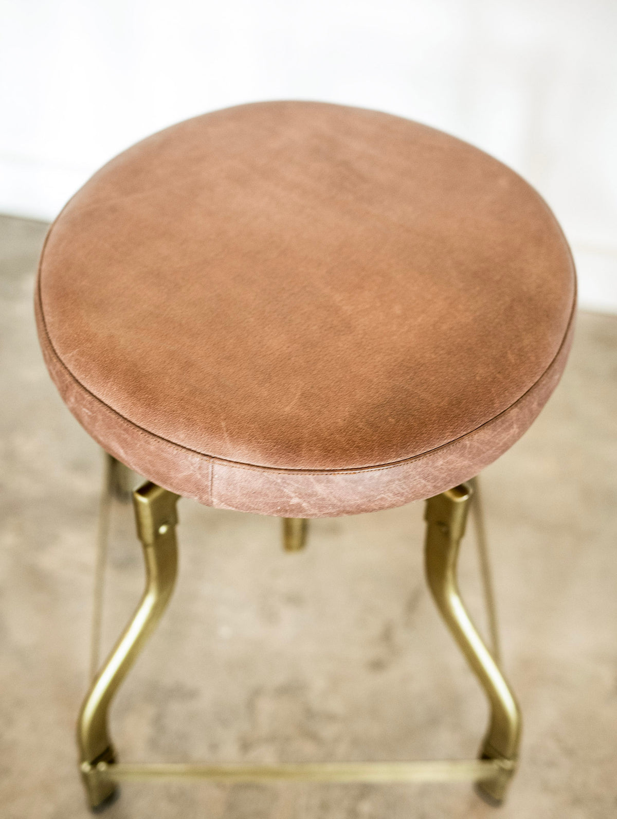 Atlas Piano Stool