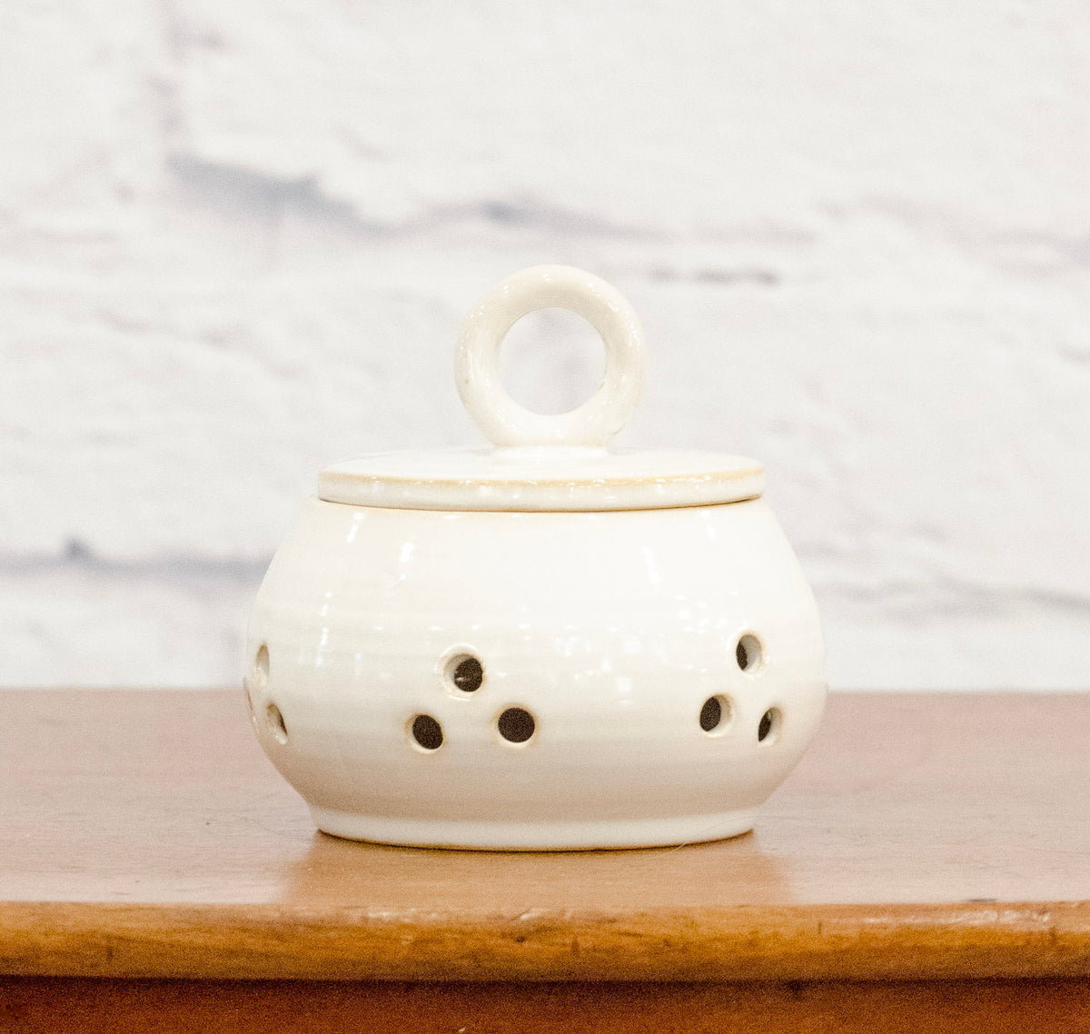 Reactive Glaze Stoneware Garlic / Onion Keeper