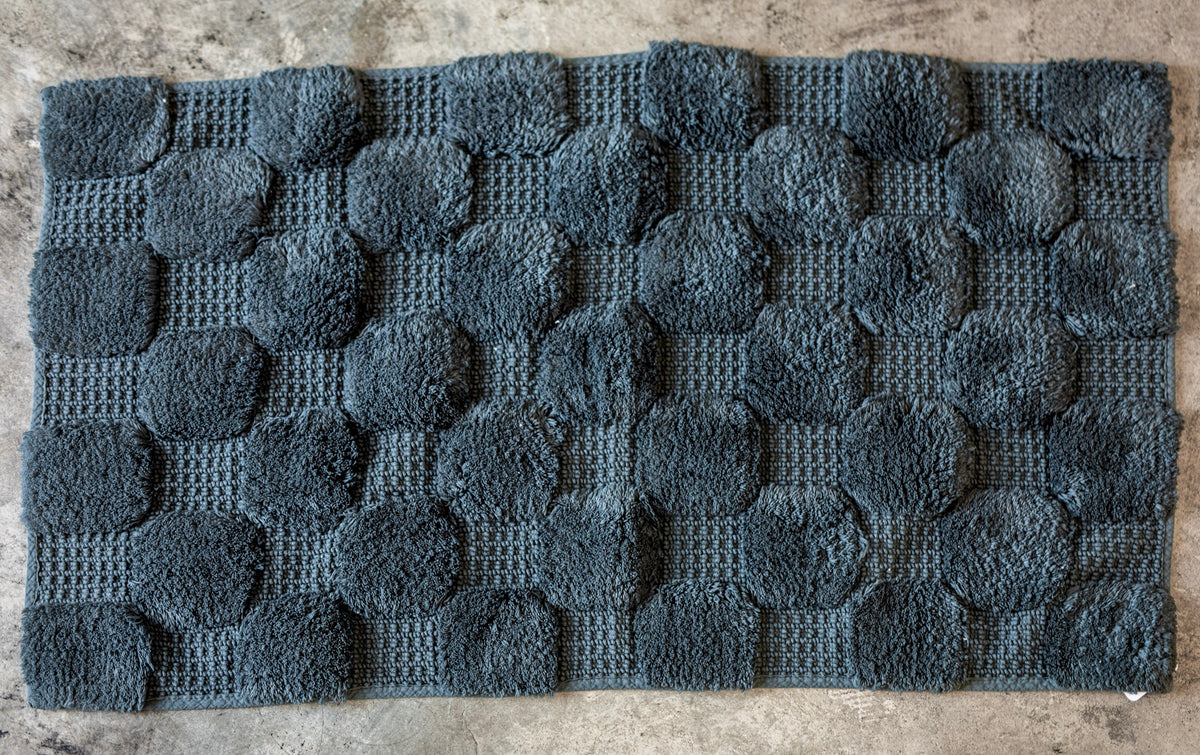 Aura Bath Rug