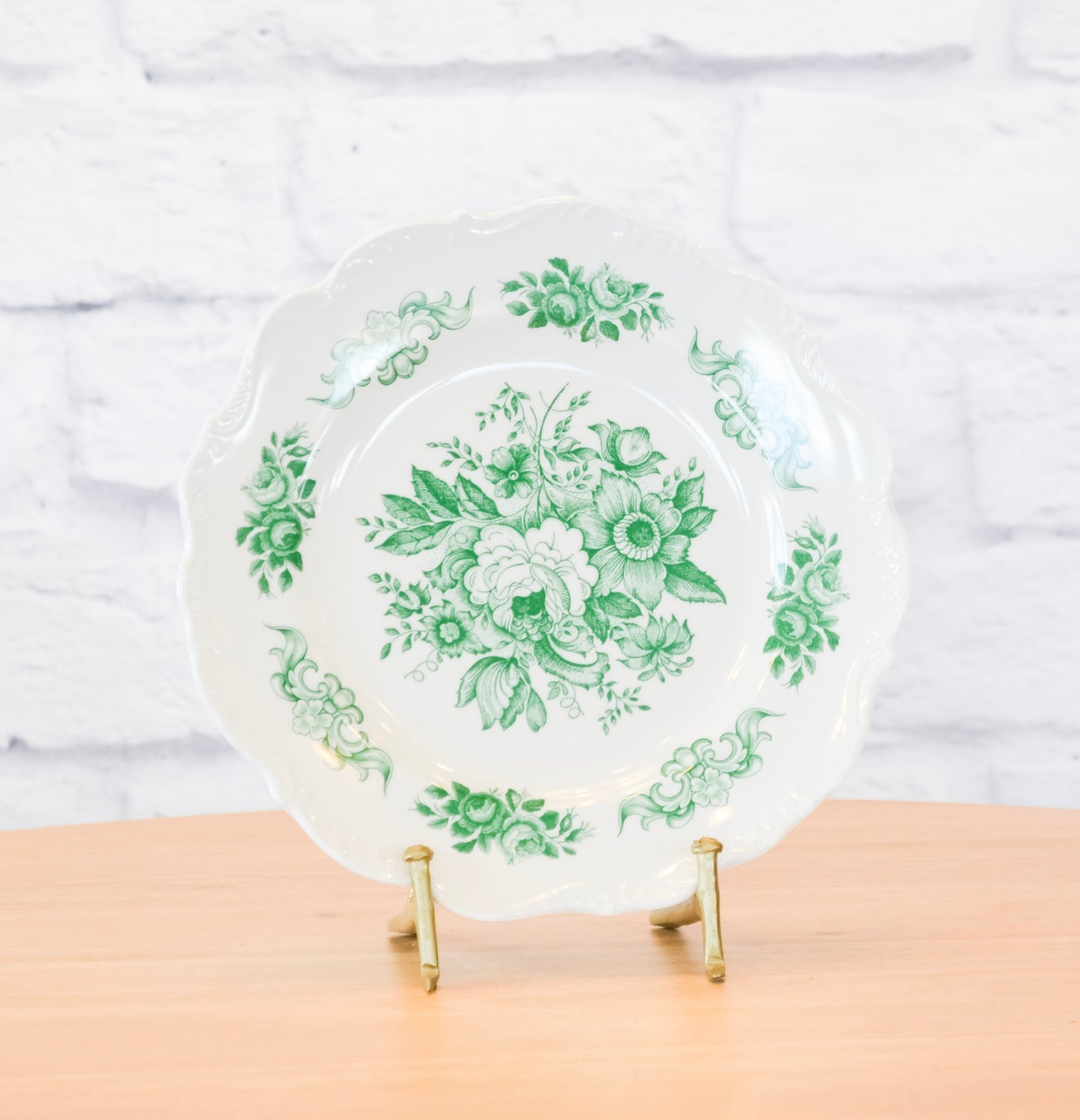 Set of 4 Toile Inspired Melamine Plates