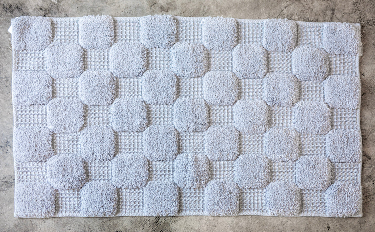 Aura Bath Rug