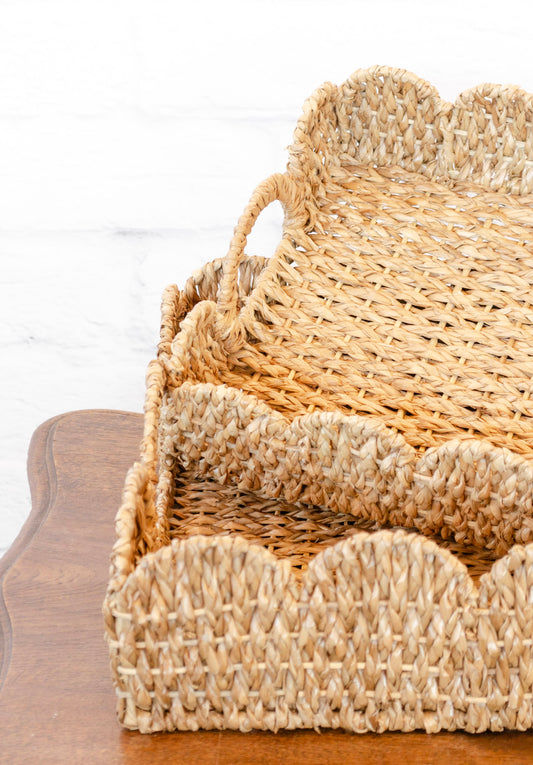 Decorative Scalloped Edge Bankuan Trays