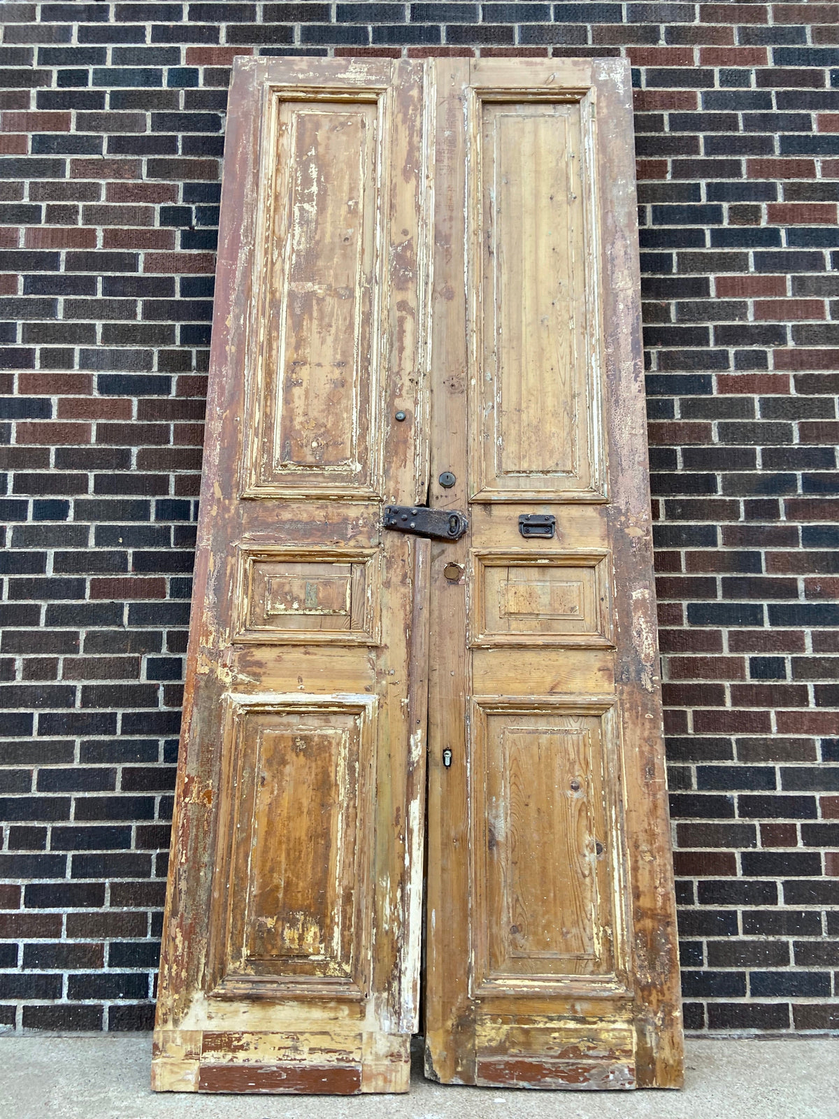 Nanu Egyptian Doors