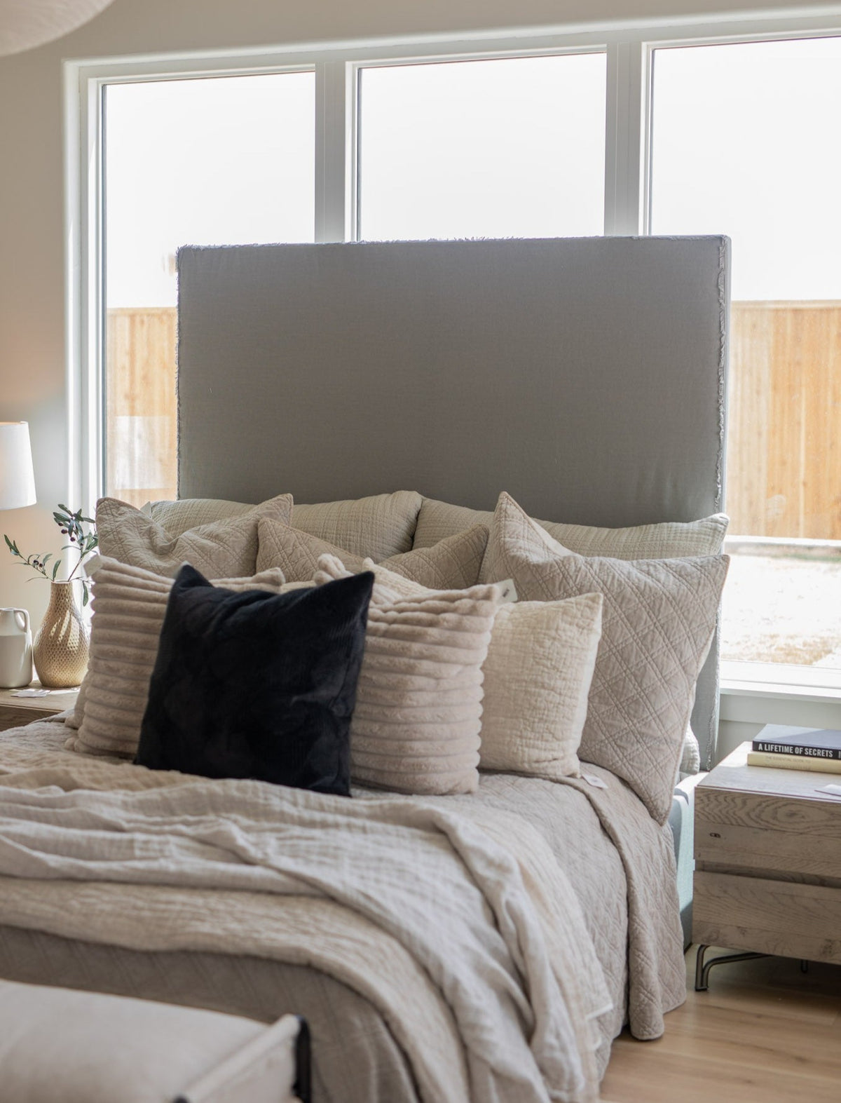 Linen Luxe Queen Bed