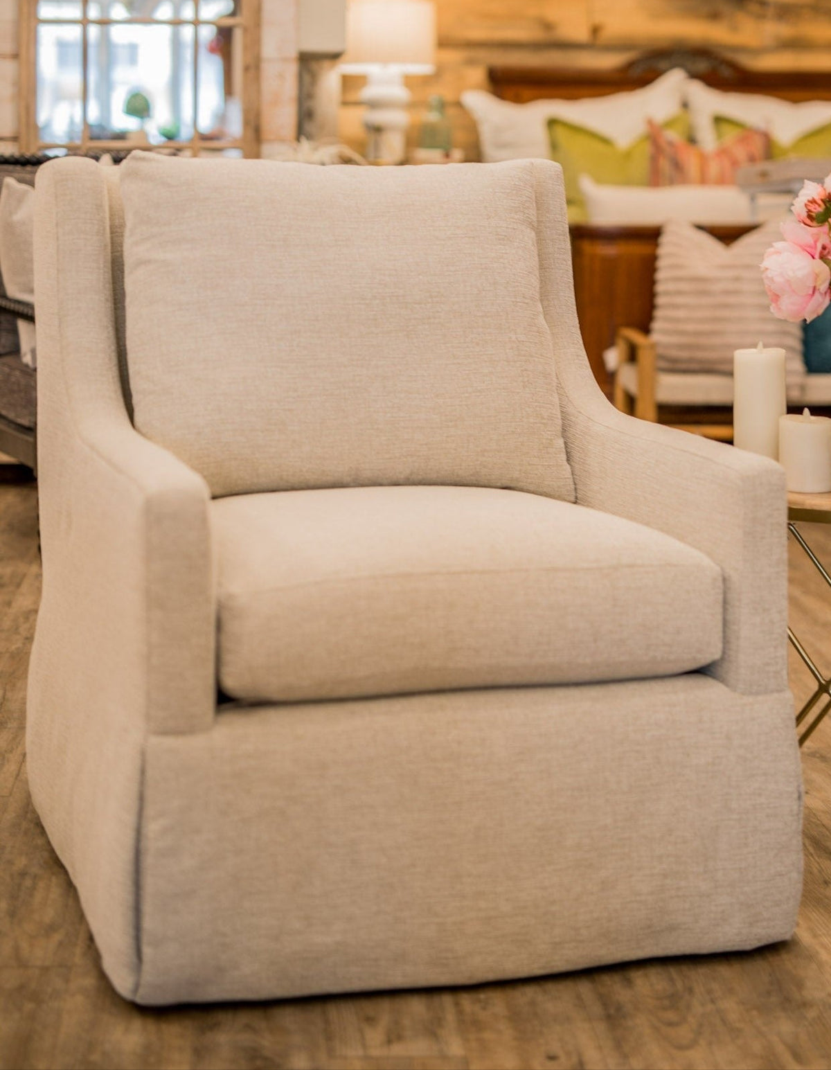 Milo Swivel Chair
