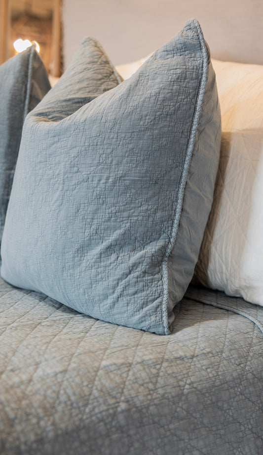 Huntington Bedding Collection