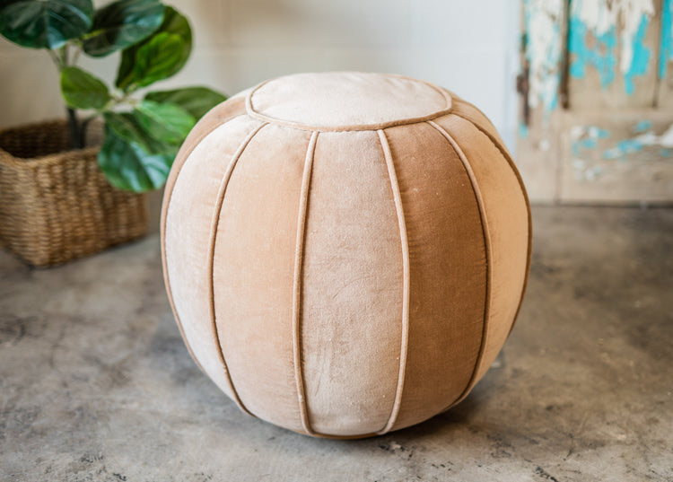 Rugs, Doormats, & Floor Poufs