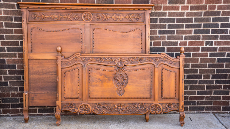 Beds & Headboards