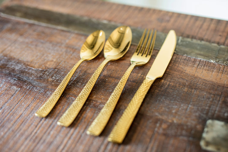 Serveware & Utensils