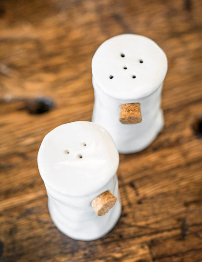 Salt & Pepper No. 390