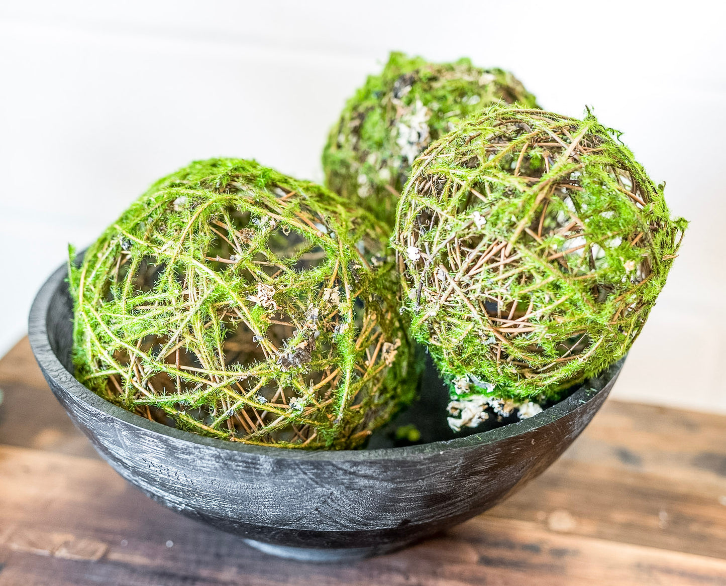 Moss-Wrapped Twig Orb