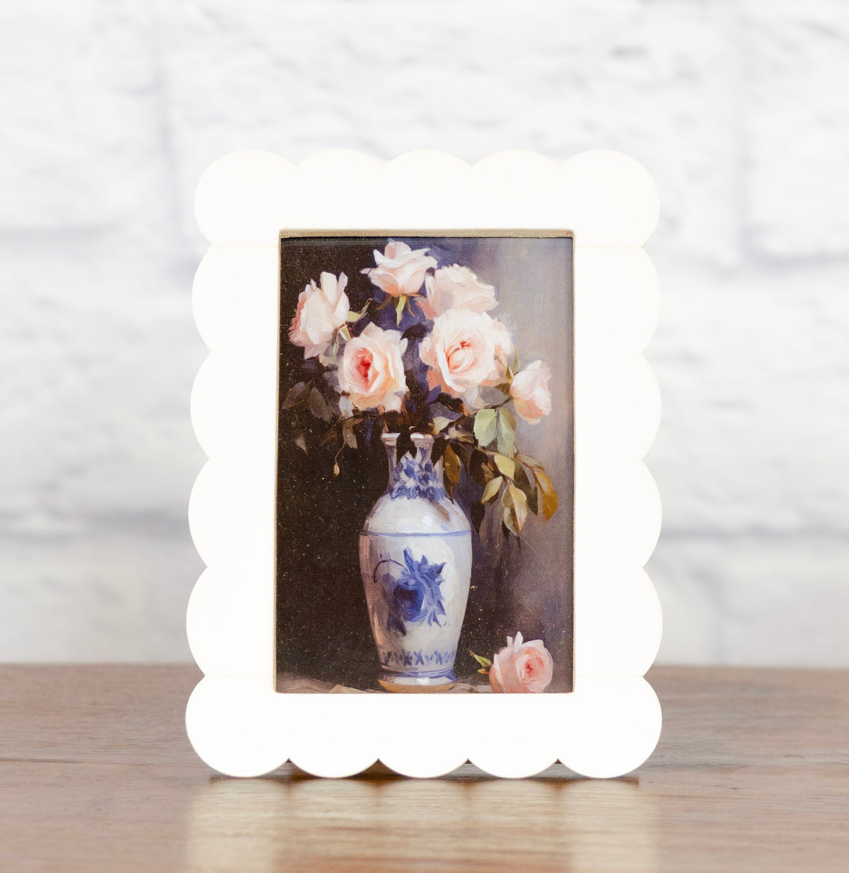 Scalloped Ivory Stone Frame