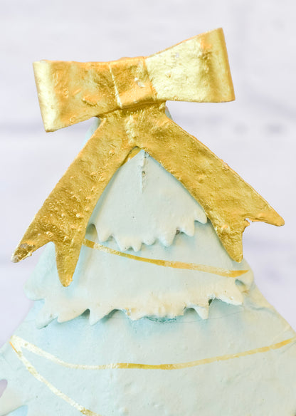 Star or Bow Metal Holiday Tree