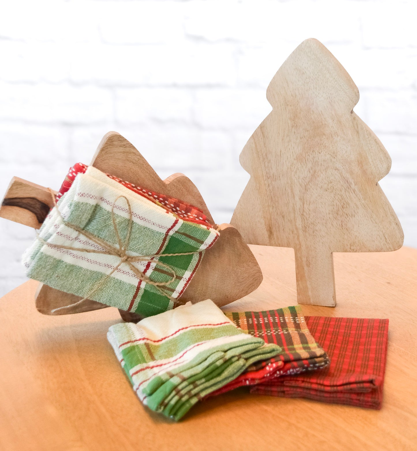 Holiday Cheese Board & Dish Cloth Gift Set