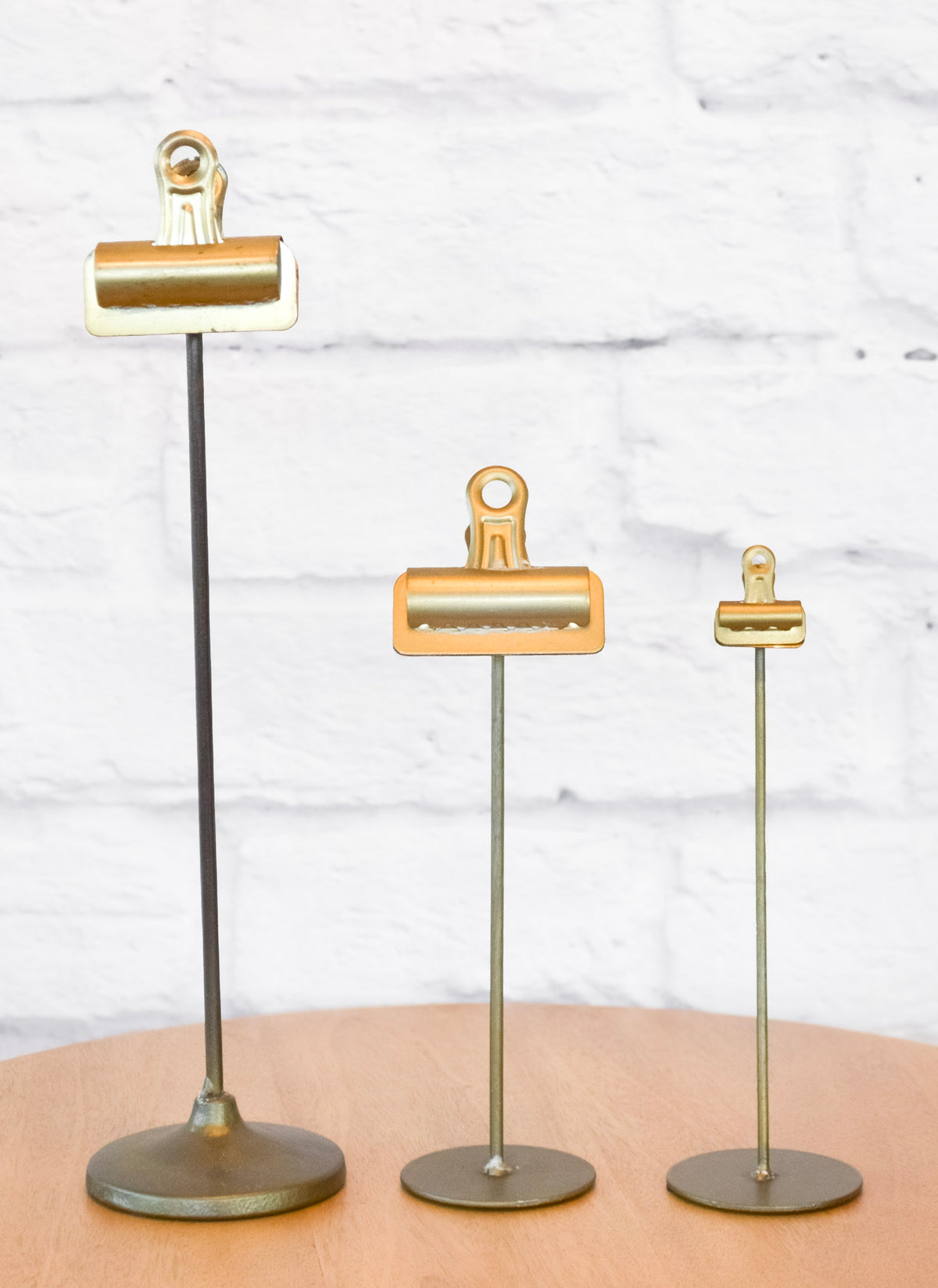 Metal Note Clip Stand