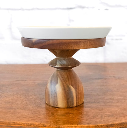 Acacia Pedestal Stoneware Serving Plate