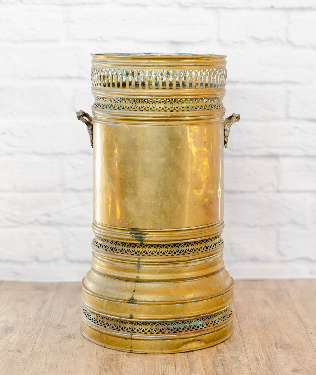 Pierced Brass Round Stick Stand