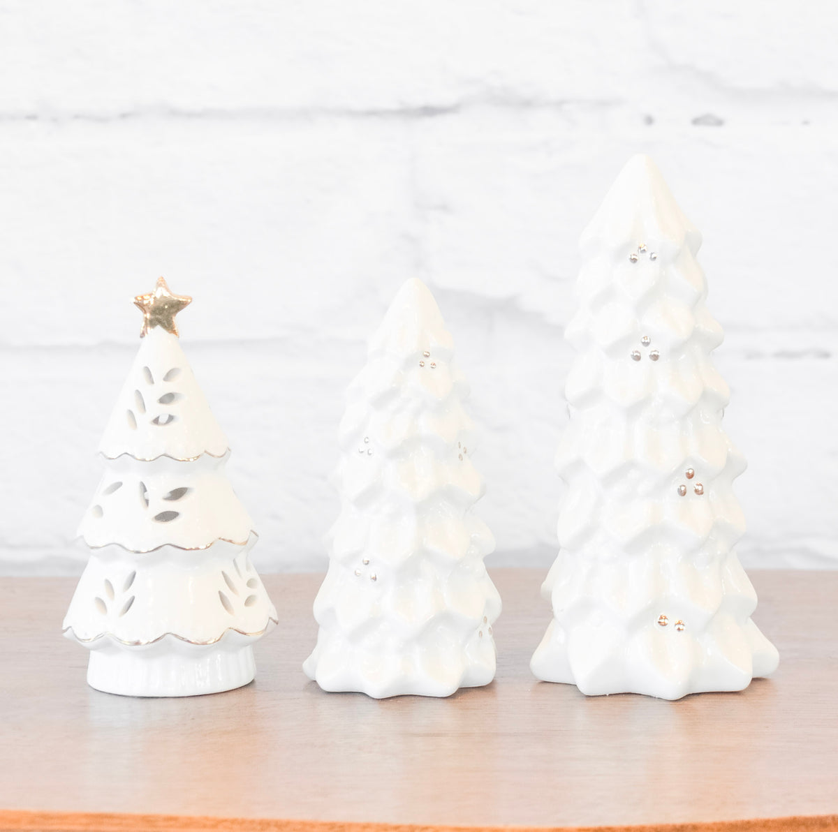 White & Gold Stoneware Christmas Tree