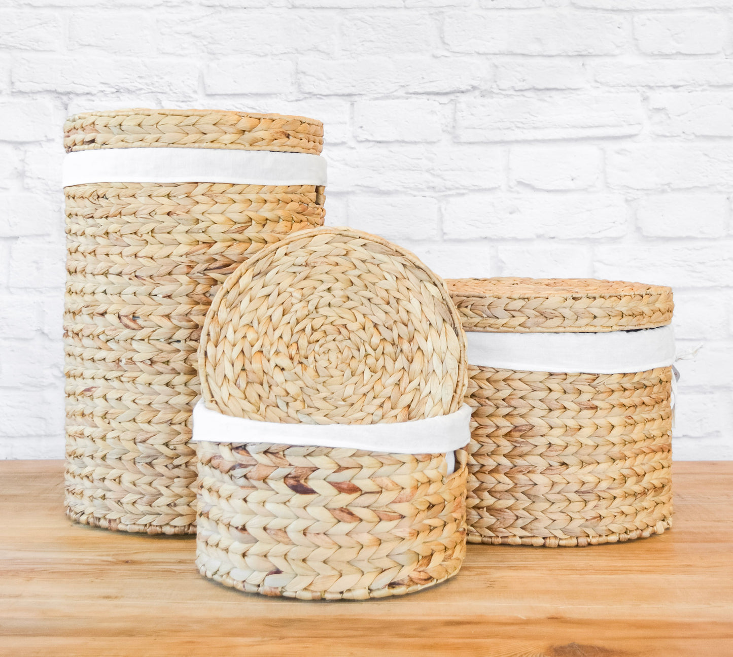 Round Cotton Lined Water Hyacinth Basket