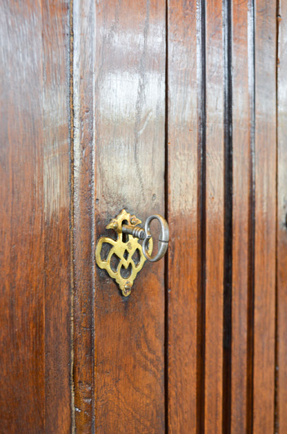 English Large Peg Constructed Oak Cupboard