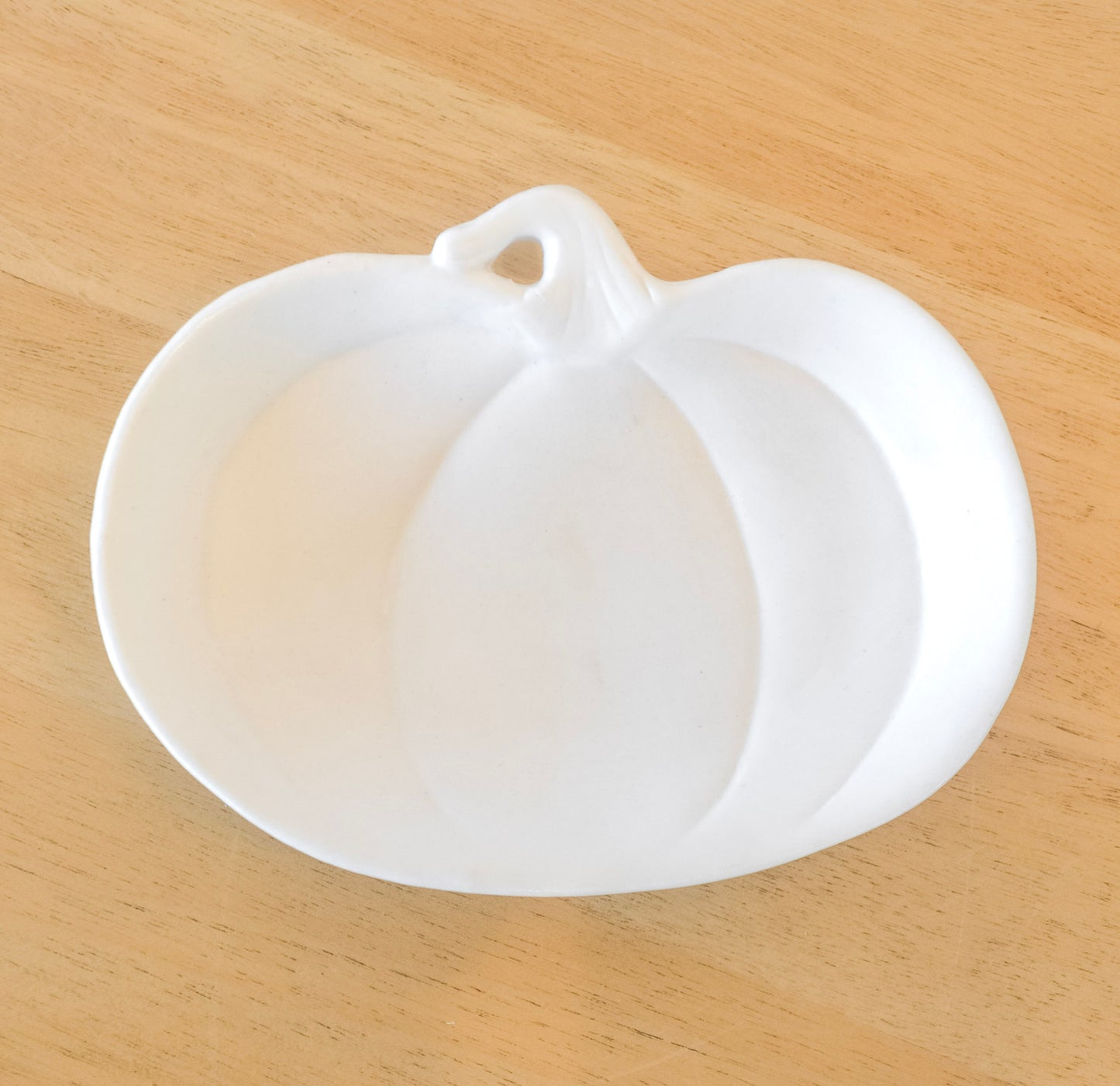 White Stoneware Pumpkin Dish