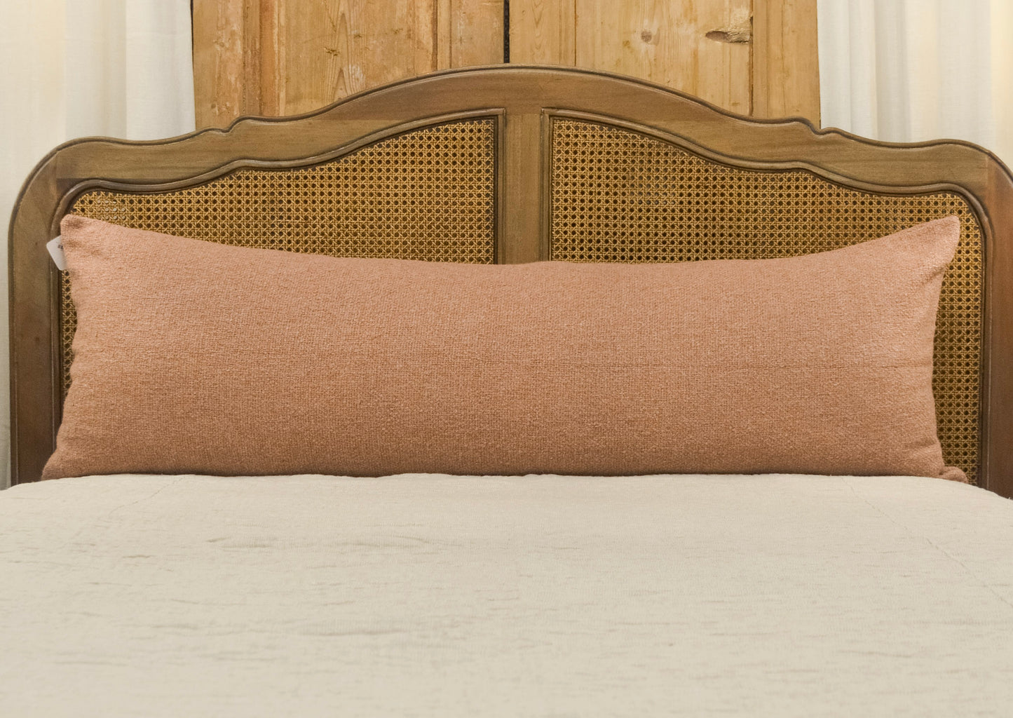 Andrea Bedding Collection