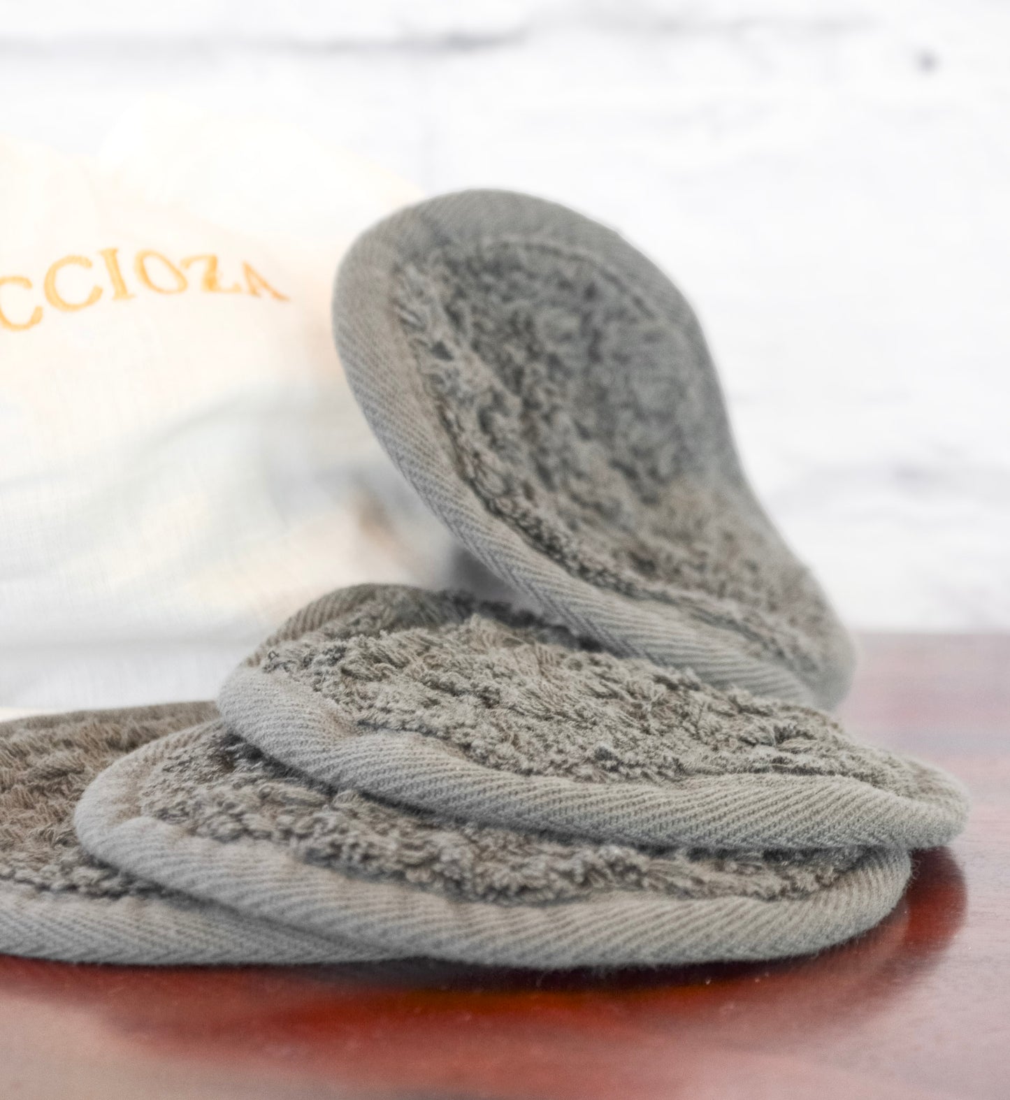 Set of 10 Egoist Make Up Remover Rounds