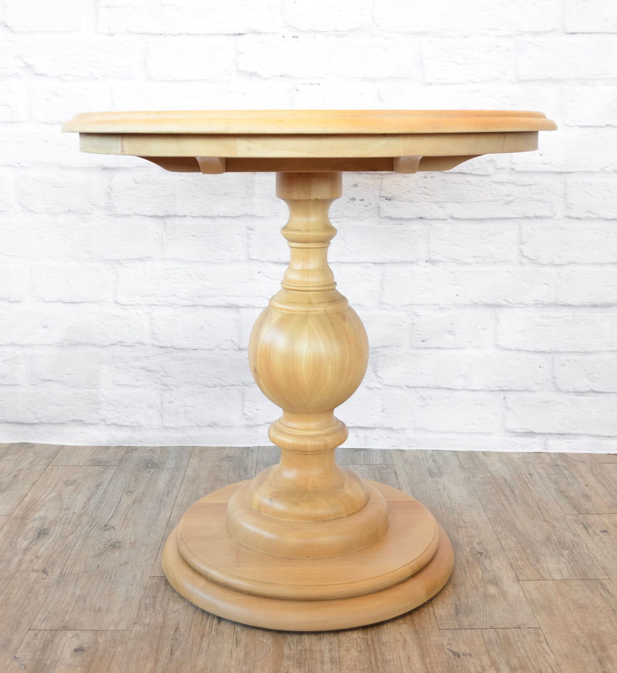 Luca Lamp Table