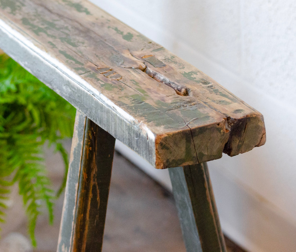 Simple Vintage Village Bench