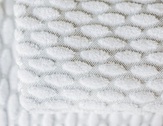 Petalo Bath Collection