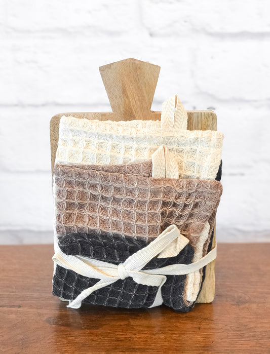 Mango Wood Cheese Board w/ 3 Dish Cloths
