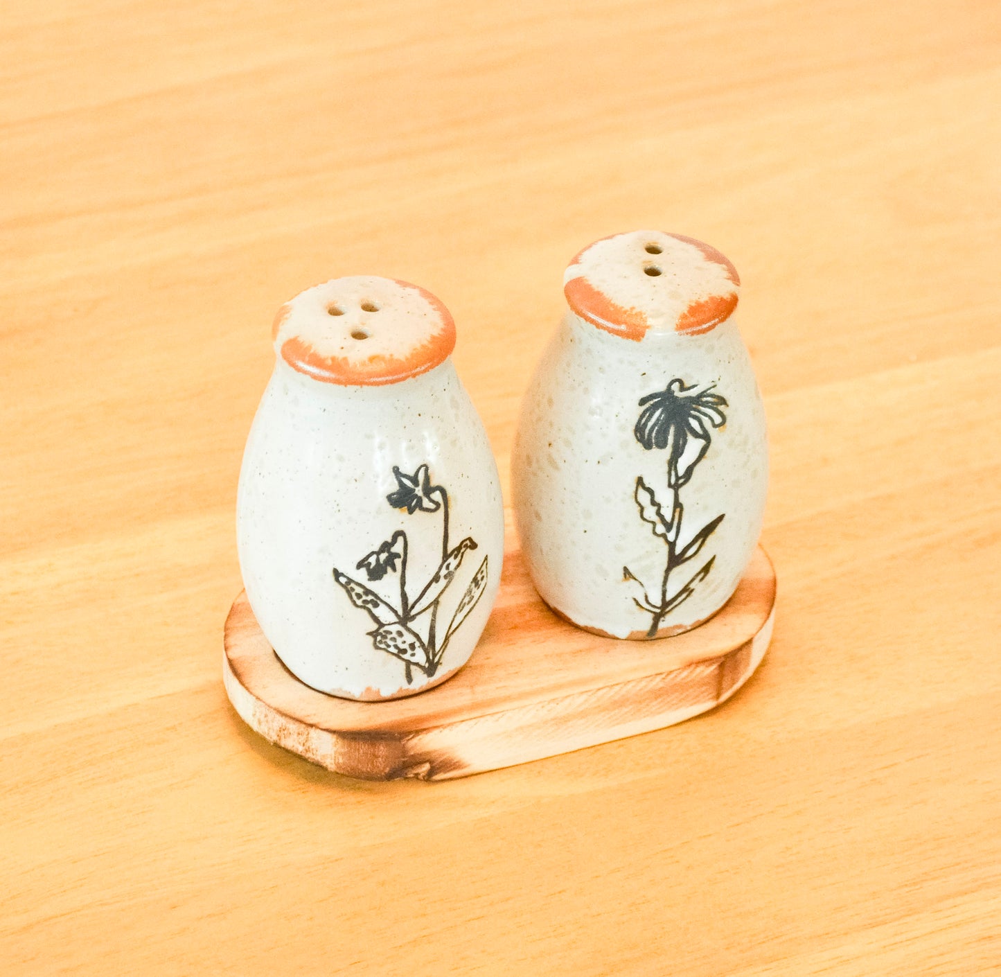 Floral Stoneware Salt & Pepper Shakers w/ Tray