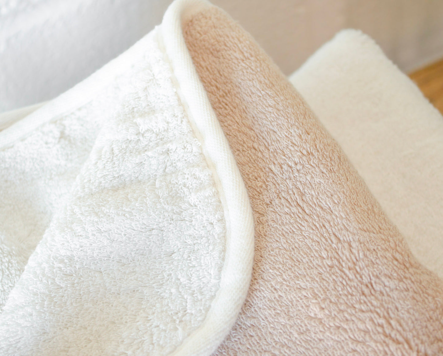 Bicolore Bath Collection