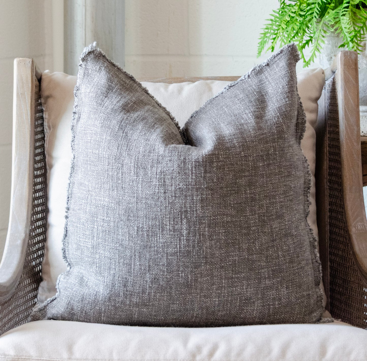 Sophia Linen Pillow