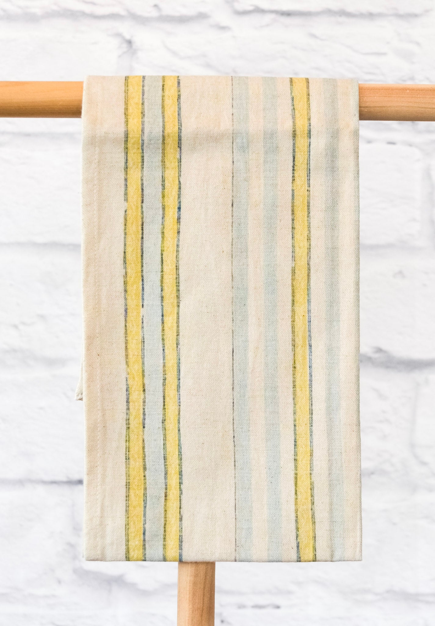 Vintage-Inspired Patterned Cotton Tea Towel