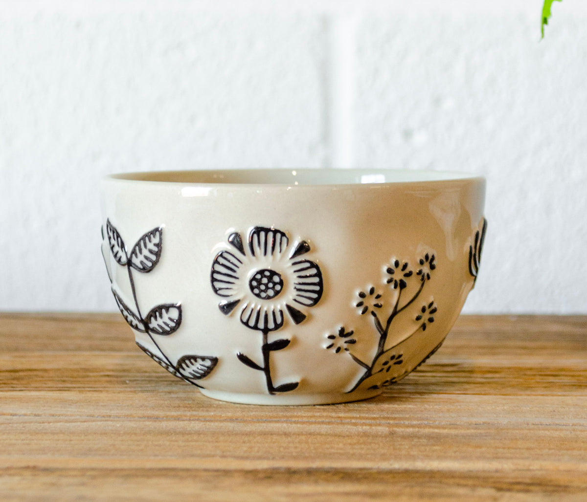 Embossed Floral Stoneware Serveware