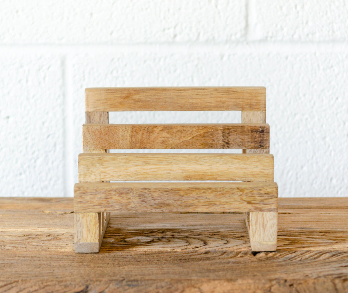 Mango Wood Cutting Board Stand