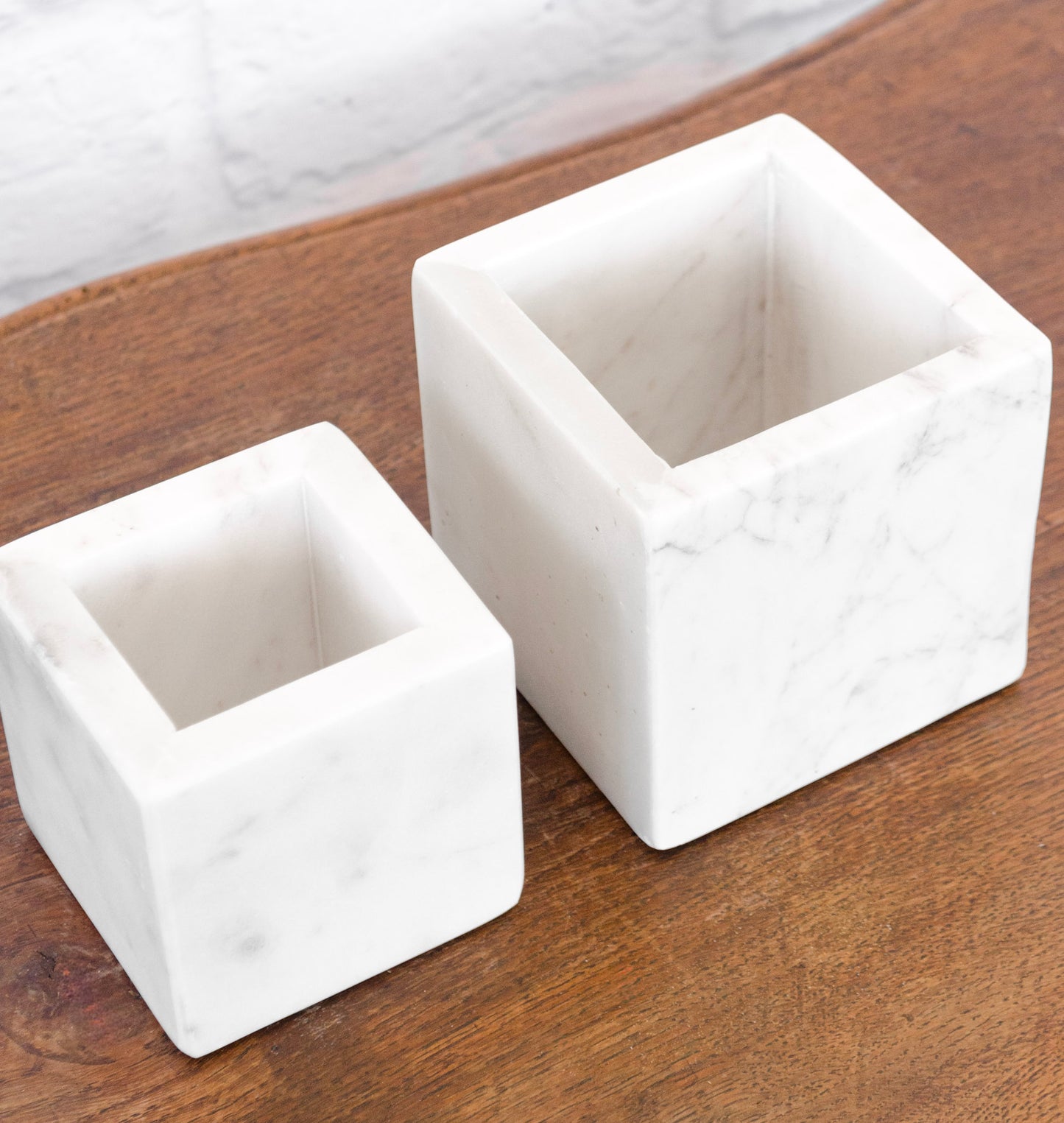 White Marble Holder