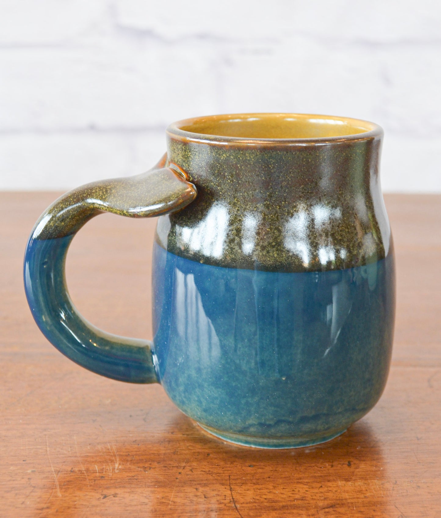 Whale Tail Handle Stoneware Mug