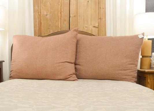 Andrea Bedding Collection