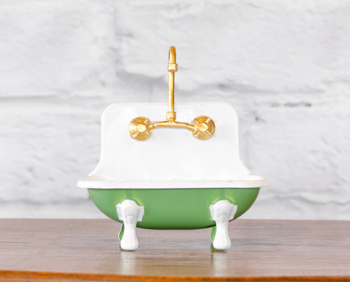 Vintage Inspired Metal Sink Soap Dish