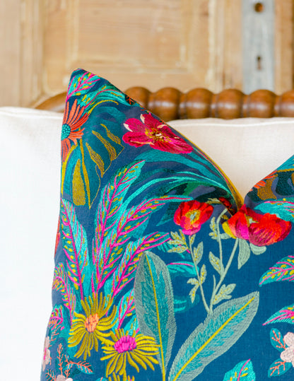 Abelia Accent Pillow