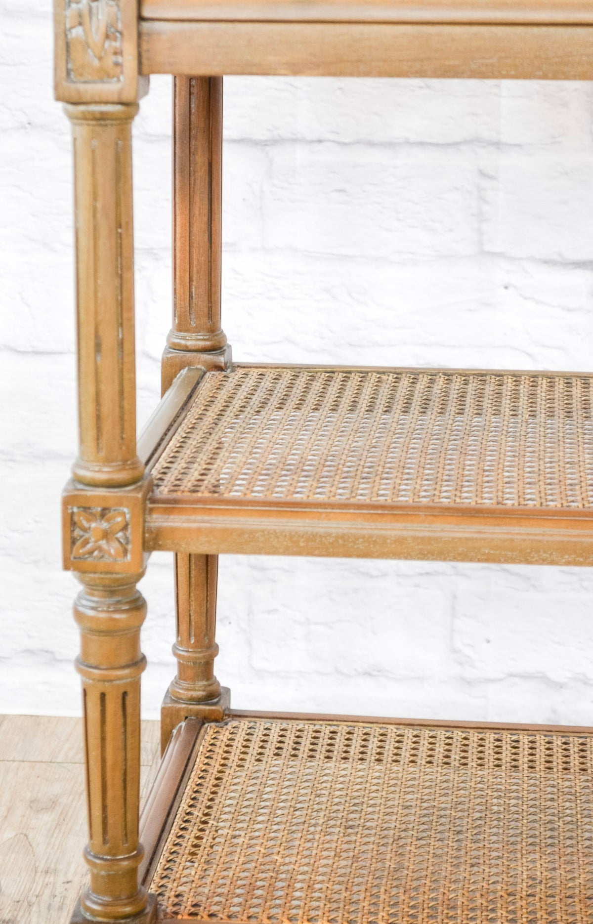Dara Side Table