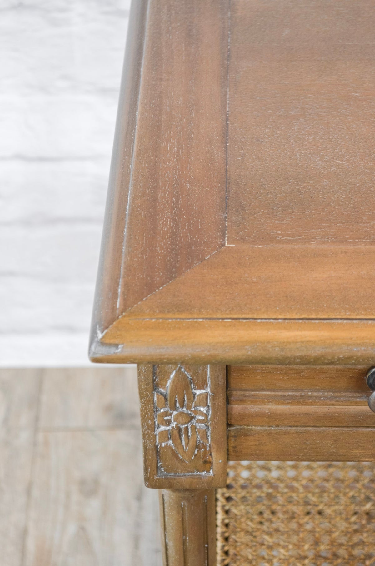 Dara Side Table