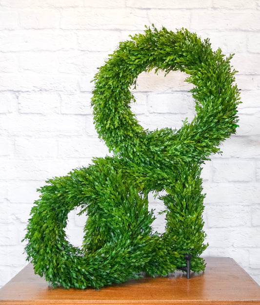 Fig & Dove Faux Boxwood Wreath